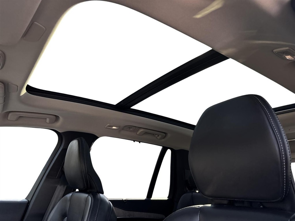 Volvo XC90 7 Sæder 2,0 T8 Recharge Plugin-hybrid Ultimate AWD 455HK 5d 8g Aut. - Image 19