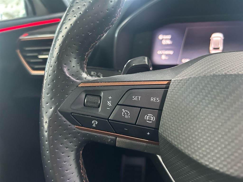 Cupra Leon Sportstourer 1,4 TSI Plugin-hybrid DSG 245HK Stc 6g Aut. - Image 9