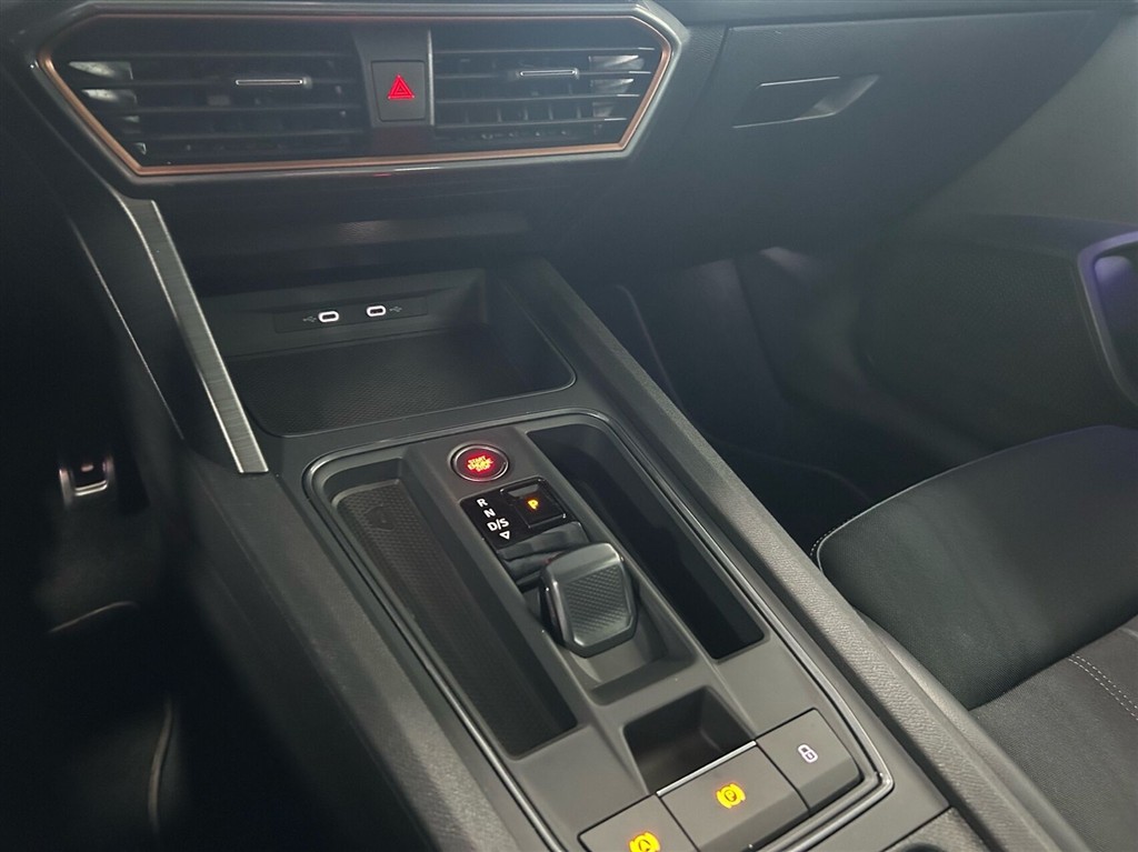 Cupra Leon Sportstourer 1,4 TSI Plugin-hybrid DSG 245HK Stc 6g Aut. - Image 10