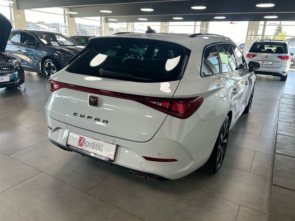 Cupra Leon Sportstourer 1,4 TSI Plugin-hybrid DSG 245HK Stc 6g Aut. - Image 3