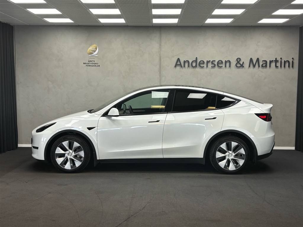 Tesla Model Y EL Long Range AWD 514HK 5d Aut. - Image 2