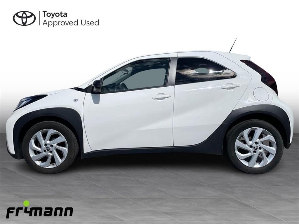 Toyota Aygo X 1,0 VVT-I Active 72HK 5d - Image 2