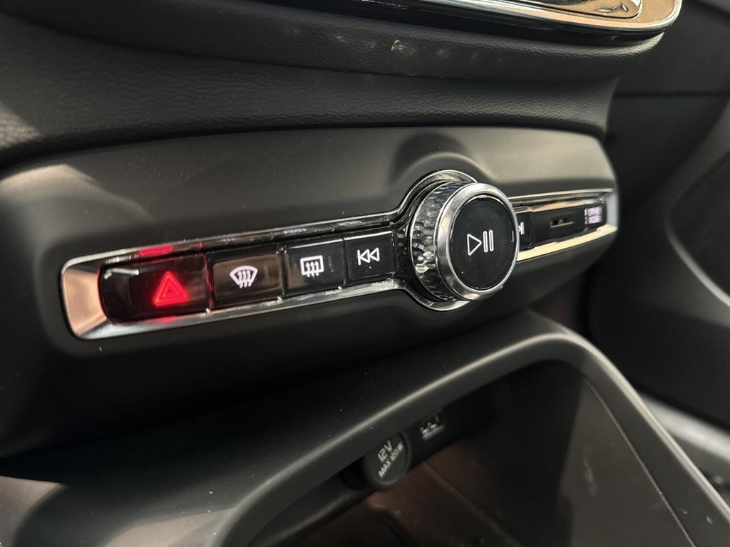 Volvo XC40 1,5 T5 Recharge Plugin-hybrid Plus 262HK 5d 7g Aut. - Image 13