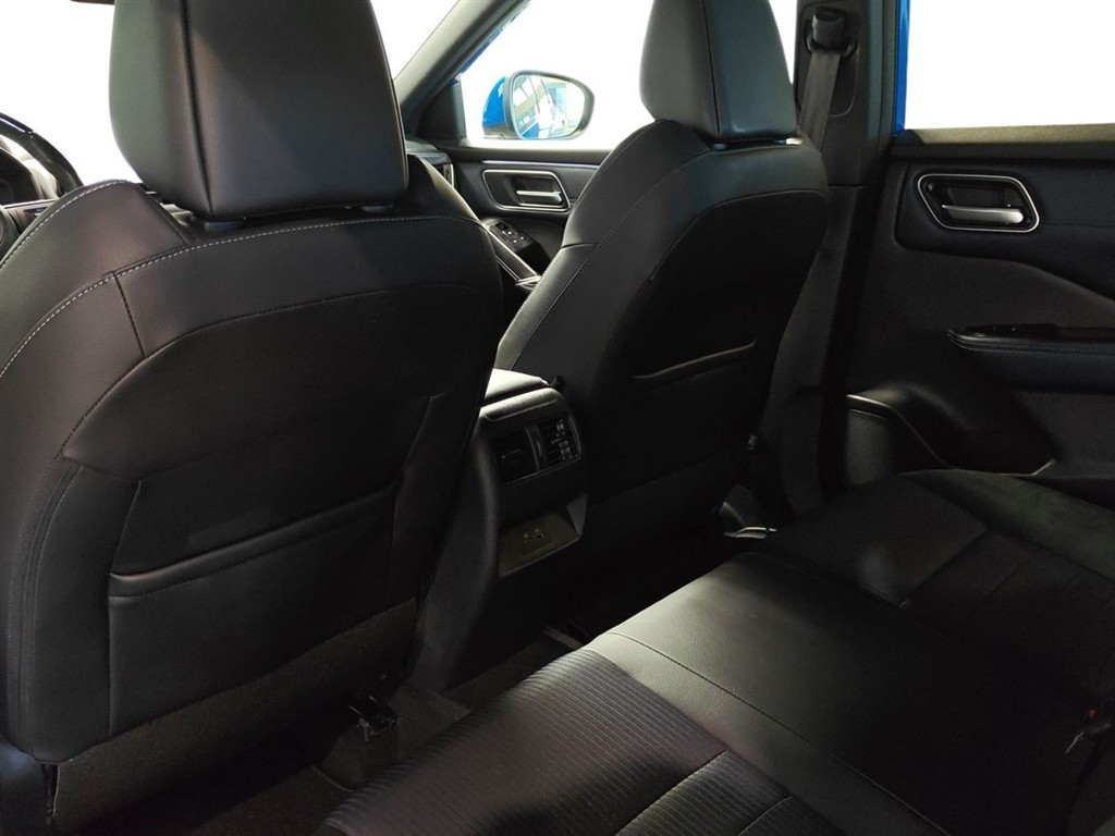 Nissan Qashqai 1,3 MHEV Mild hybrid Tekna X-Tronic 158HK 5d 7g Aut. - Image 11