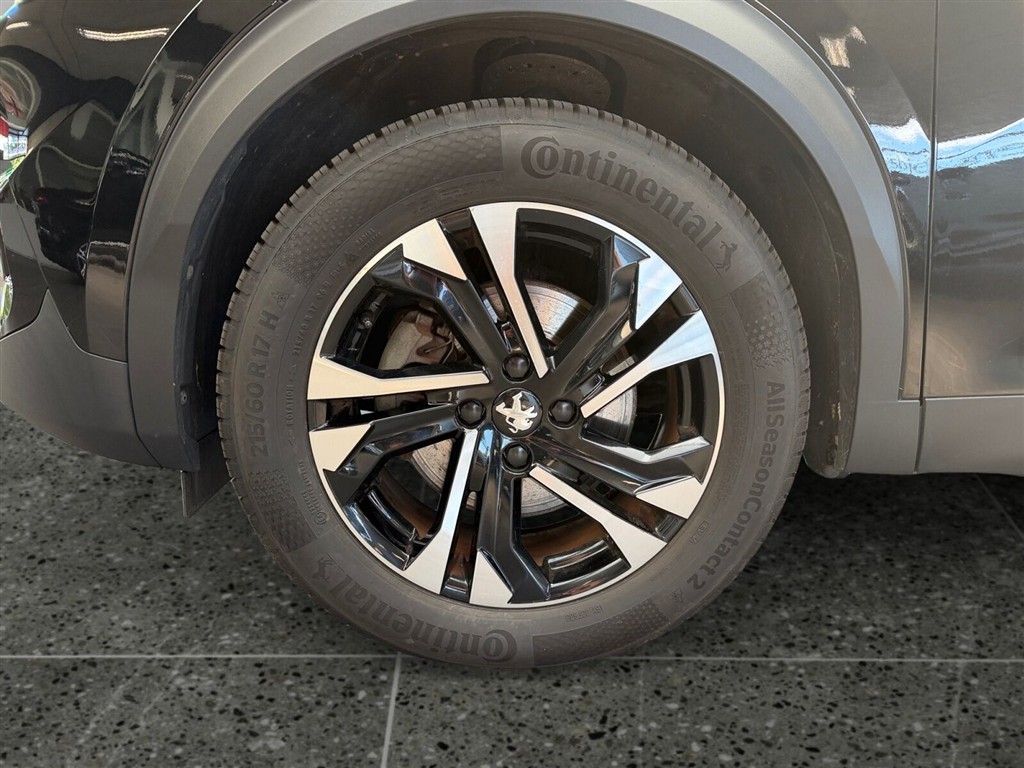 Peugeot e-2008 EL Allure Pack 136HK 5d Aut. - Image 9