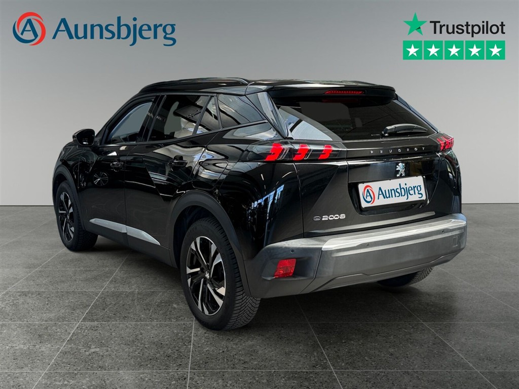 Peugeot e-2008 EL Allure Pack 136HK 5d Aut. - Image 3