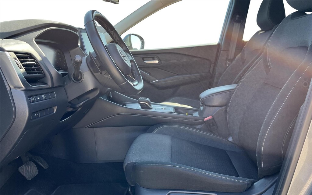 Nissan Qashqai 1,3 MHEV Mild hybrid N-Connecta X-Tronic 158HK 5d 7g Aut. - Image 9