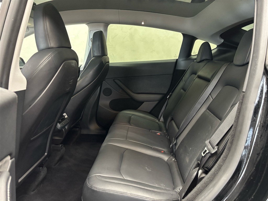 Tesla Model Y EL Performance ANHÆNGERTRÆK AWD 534HK 5d Aut. - Image 9