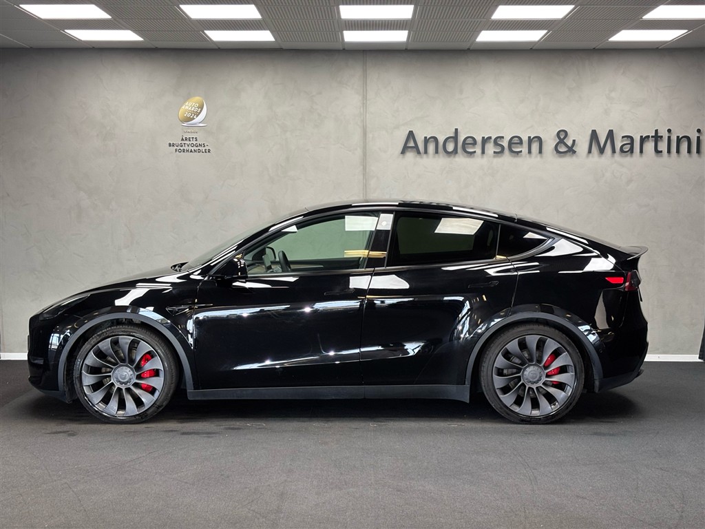 Tesla Model Y EL Performance ANHÆNGERTRÆK AWD 534HK 5d Aut. - Image 2