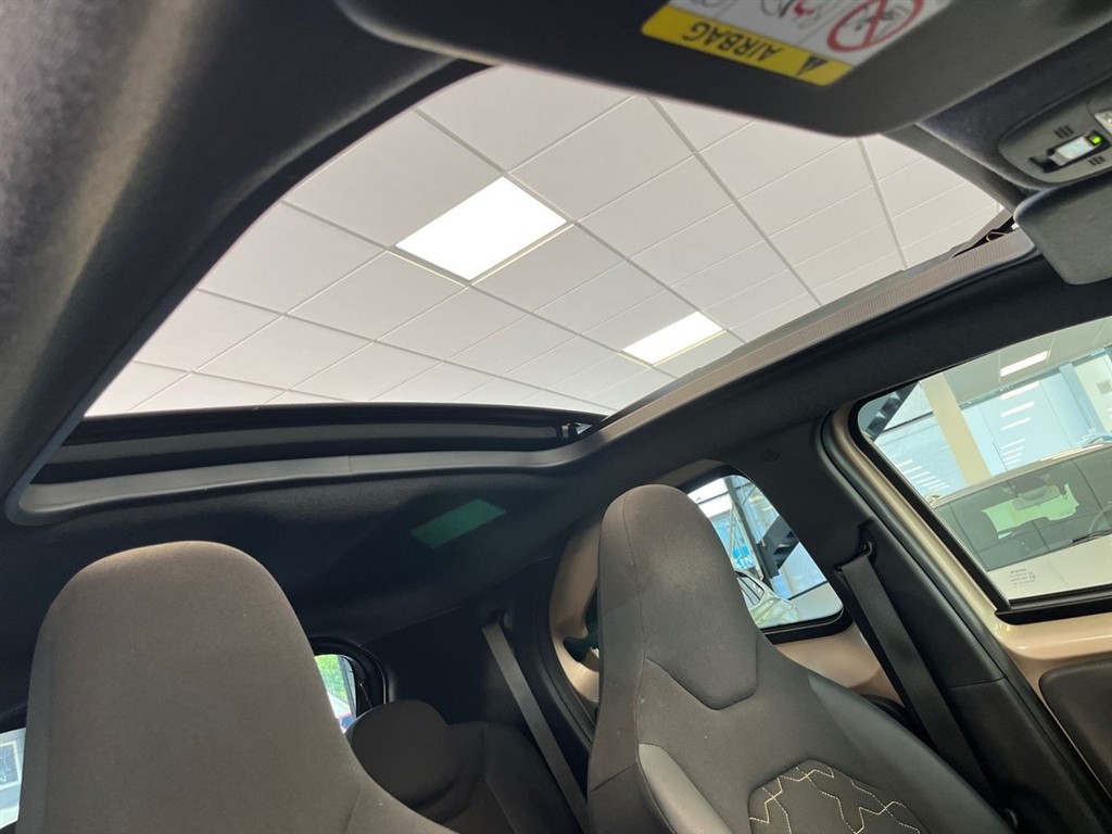 Toyota Aygo X 1,0 VVT-I Air Envy 72HK 5d - Image 20