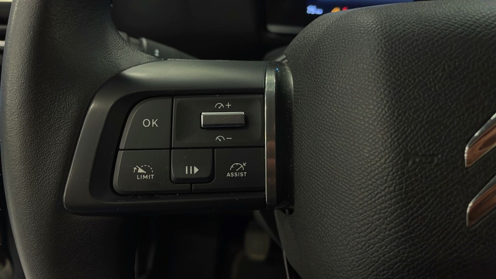 Citroën C4 1,2 PureTech Attraction 100HK 5d - Image 8