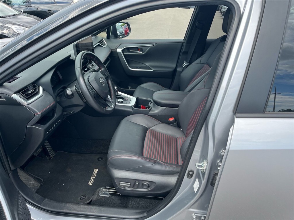 Toyota RAV4 Plug-in 2,5 Plugin-hybrid Style AWD 306HK 5d 6g Aut. - Image 8