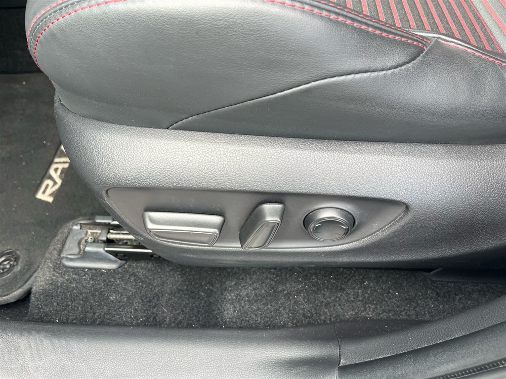 Toyota RAV4 Plug-in 2,5 Plugin-hybrid Style AWD 306HK 5d 6g Aut. - Image 10