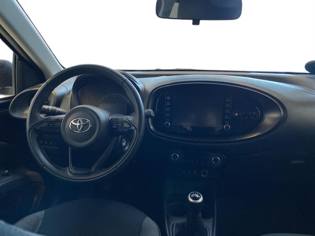 Toyota Aygo X 1,0 VVT-I Active 72HK 5d - Image 14