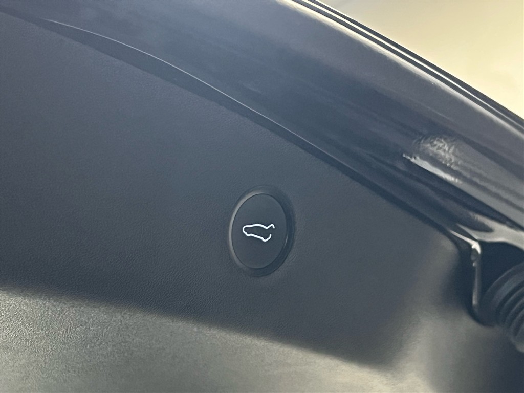 Tesla Model 3 EL 283HK Aut. - Image 9