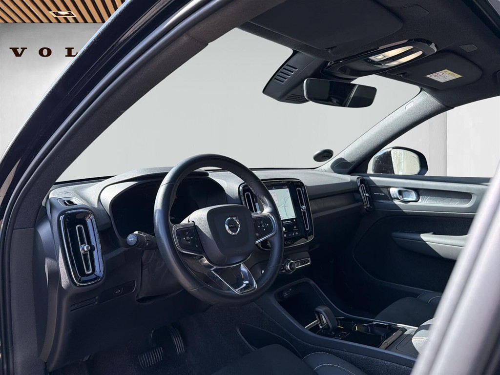 Volvo XC40 Recharge Extended Range Ultimate 252HK 5d Aut. - Image 8
