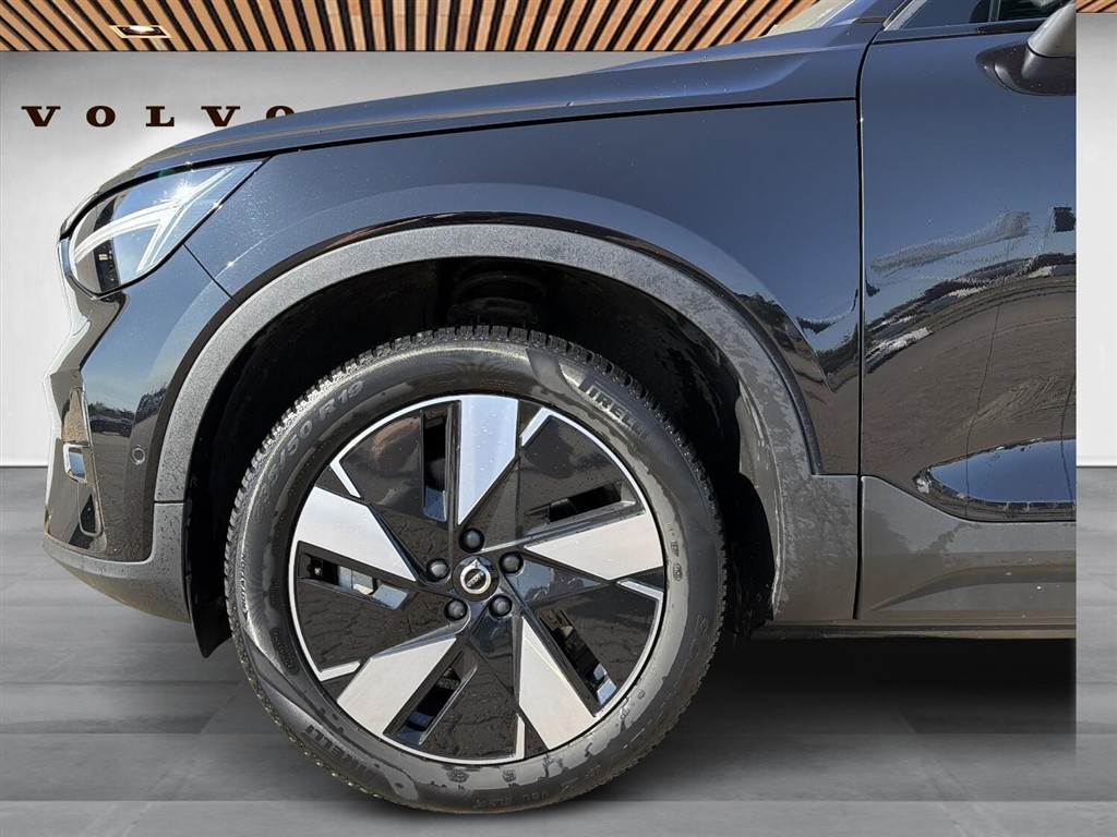 Volvo XC40 Recharge Extended Range Ultimate 252HK 5d Aut. - Image 9