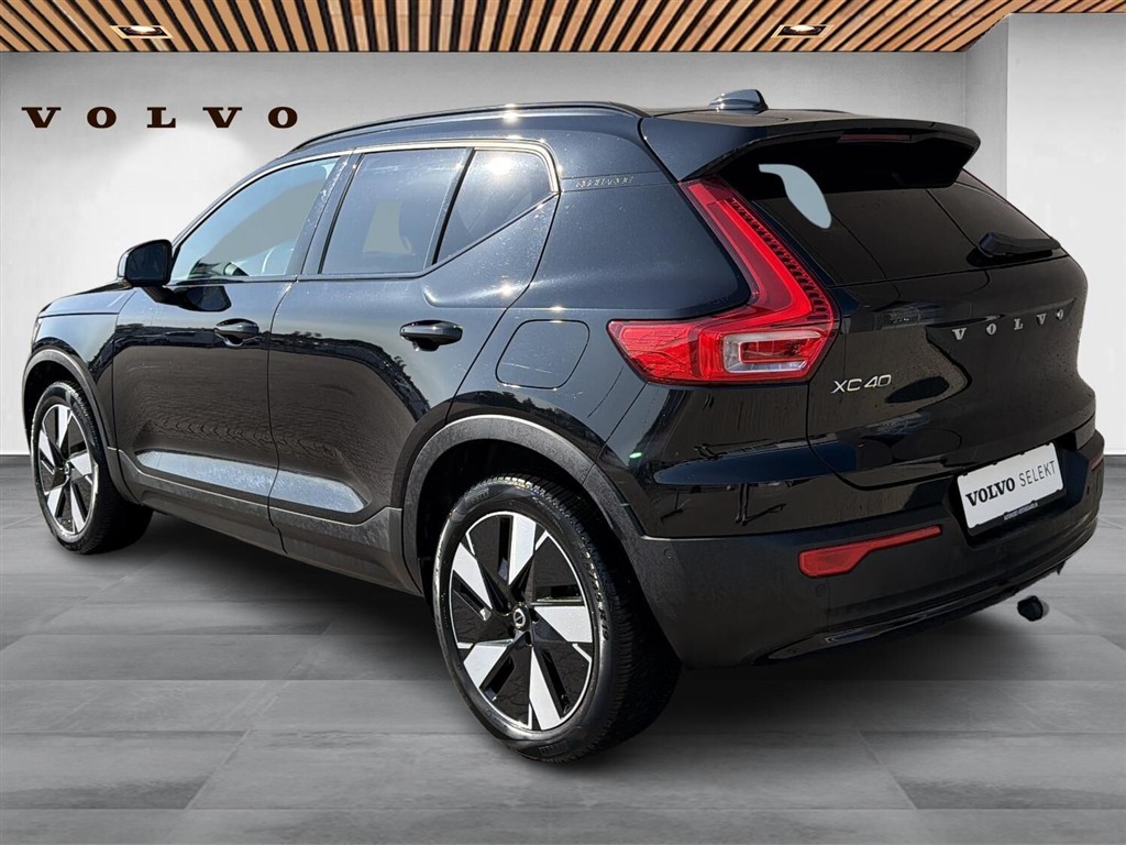 Volvo XC40 Recharge Extended Range Ultimate 252HK 5d Aut. - Image 3
