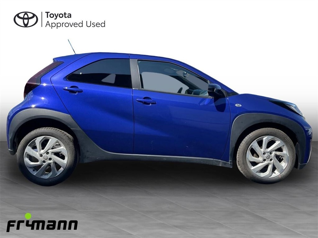Toyota Aygo X 1,0 VVT-I Active 72HK 5d - Image 8