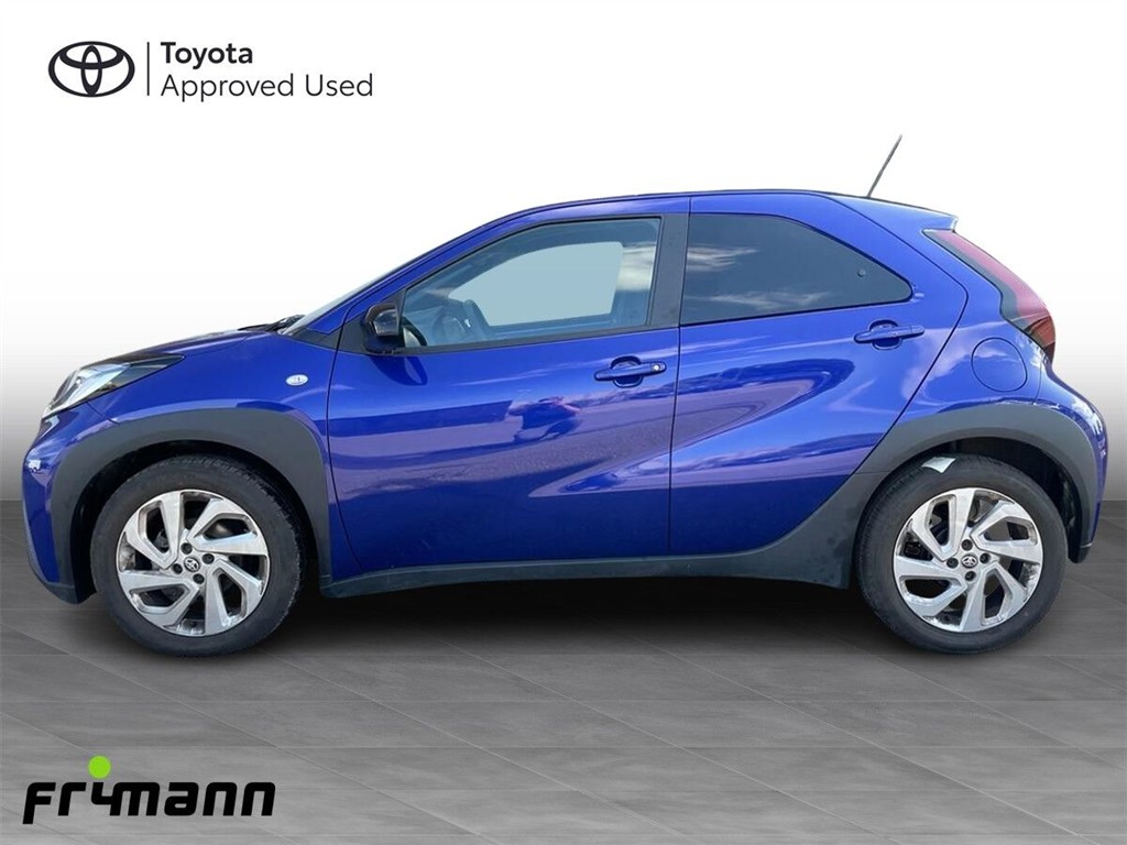 Toyota Aygo X 1,0 VVT-I Active 72HK 5d - Image 2