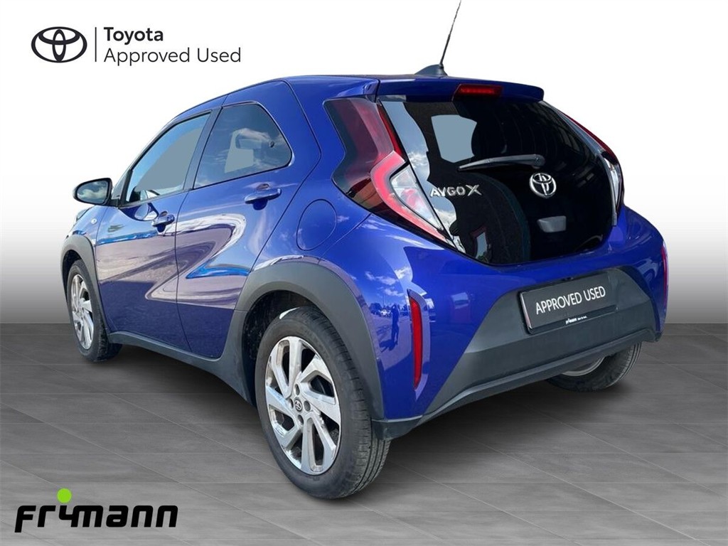 Toyota Aygo X 1,0 VVT-I Active 72HK 5d - Image 3