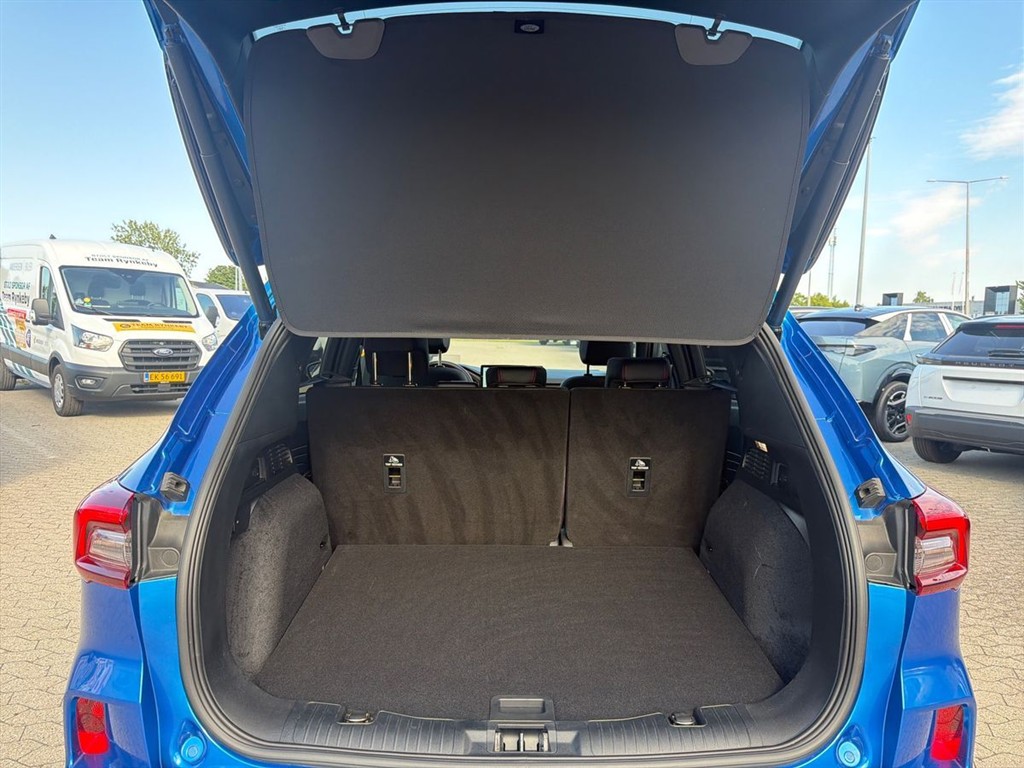 Ford Kuga 2,5 Plugin-hybrid ST-Line X CVT 243HK 5d Aut. - Image 13