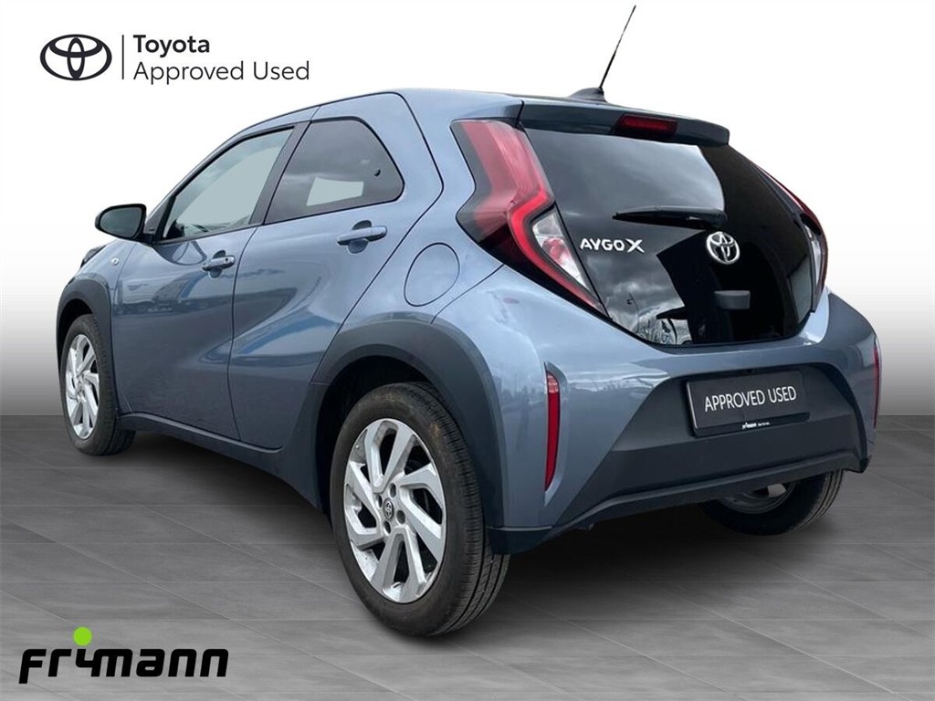 Toyota Aygo X 1,0 VVT-I Active 72HK 5d - Image 3