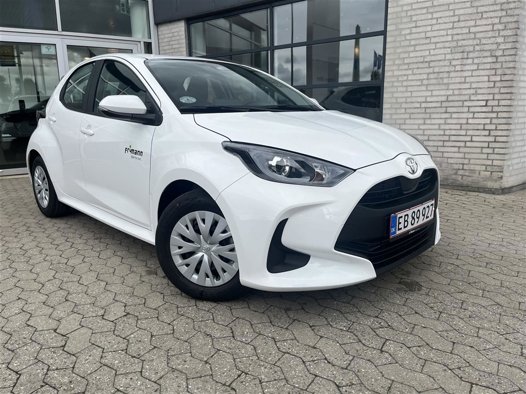 Toyota Yaris 1,5 Hybrid Essential 116HK 5d Trinl. Gear
