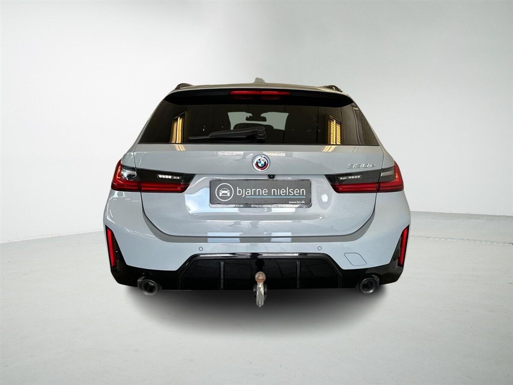 BMW 330e Touring 2,0 Plugin-hybrid M-Sport 292HK Stc 8g Aut. - Image 7
