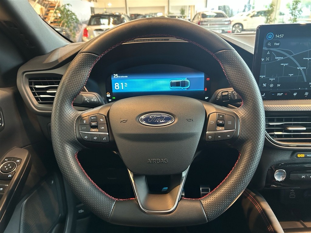 Ford Kuga 2,5 Plugin-hybrid ST-Line X CVT 243HK 5d Aut. - Image 9