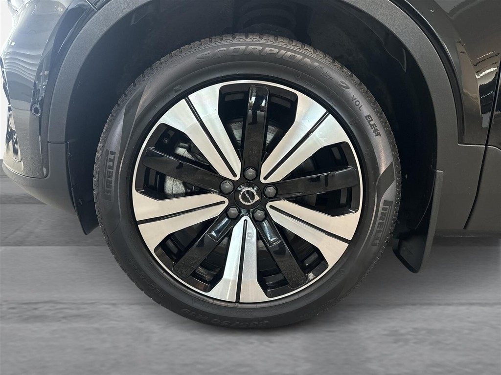 Volvo XC40 P6 Recharge Ultimate 231HK 5d Aut. - Image 10