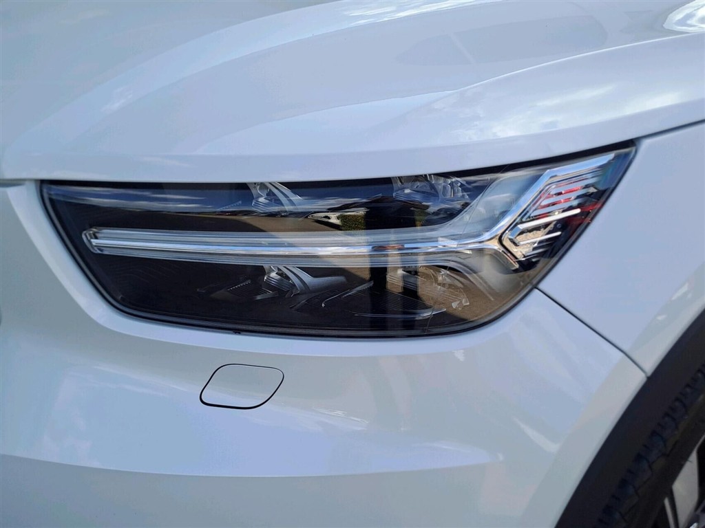 Volvo XC40 P6 Recharge Pro 231HK 5d Aut. - Image 22