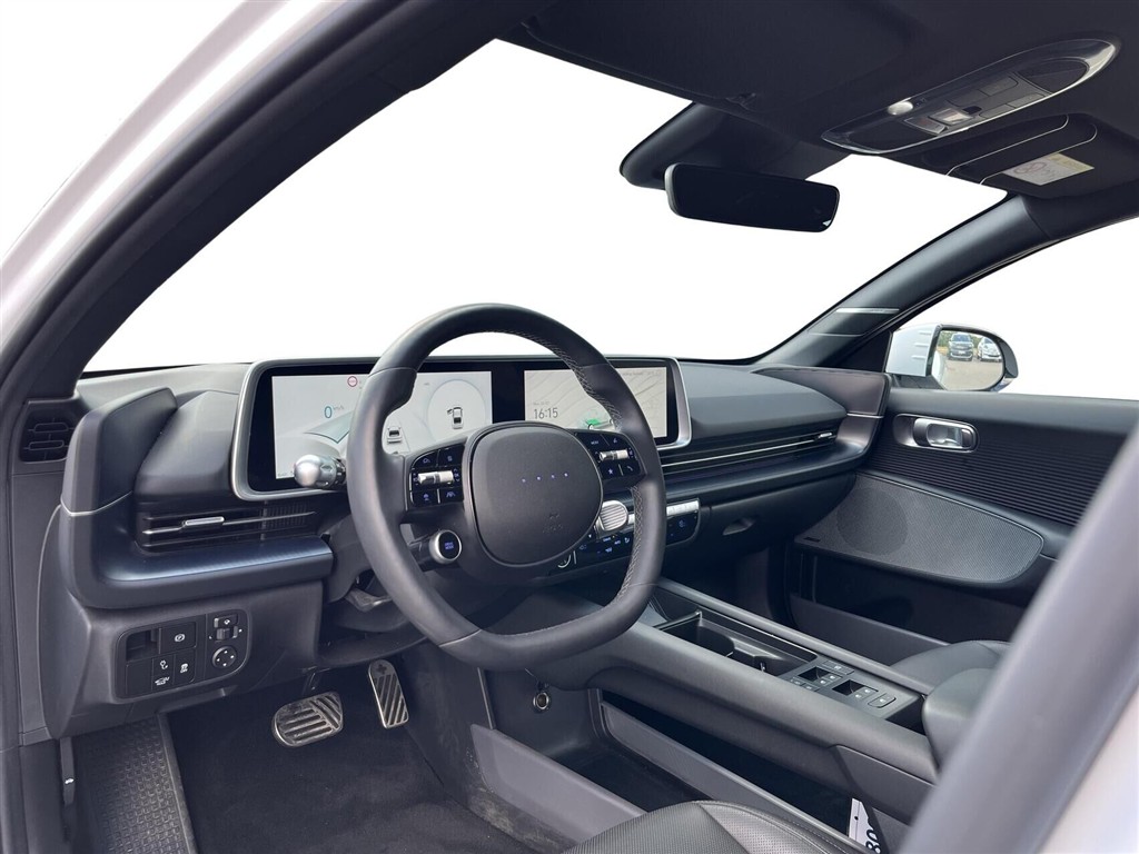 Hyundai Ioniq 6 Electric 77,4 kWh Ultimate 229HK Aut. - Image 7