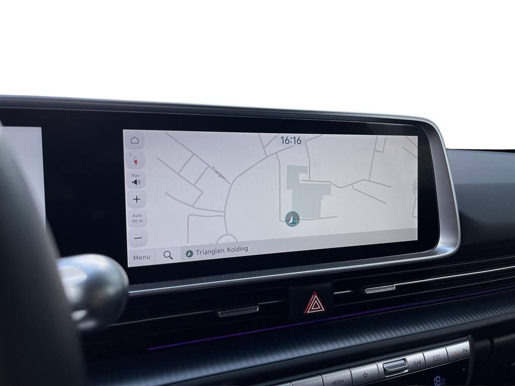 Hyundai Ioniq 6 Electric 77,4 kWh Ultimate 229HK Aut. - Image 14
