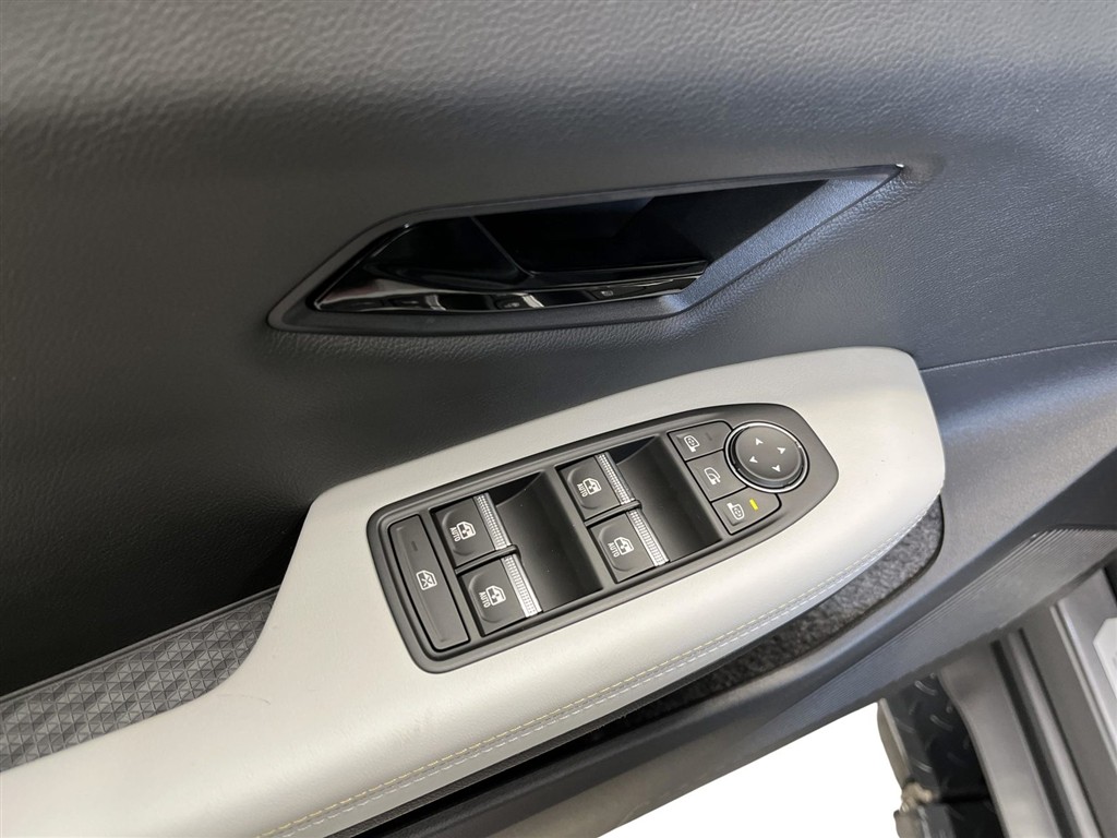 Renault Scénic E-TECH Iconic 220HK Aut. - Image 11
