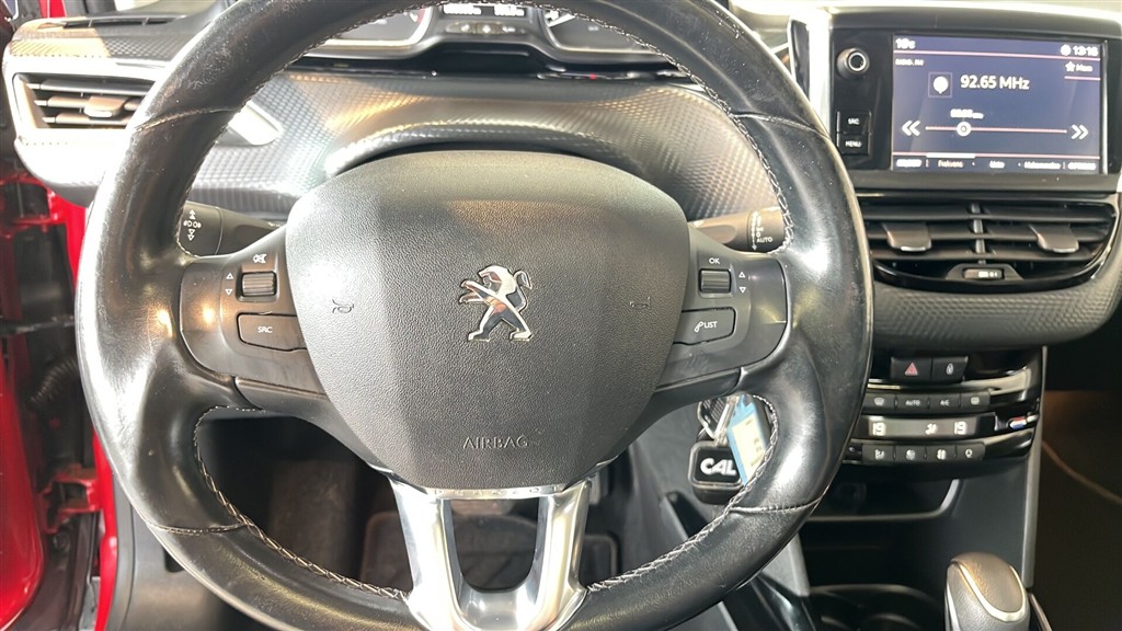Peugeot 2008 1,2 PureTech Exclusive Plus EAT6 110HK 5d 6g Aut. - Image 13
