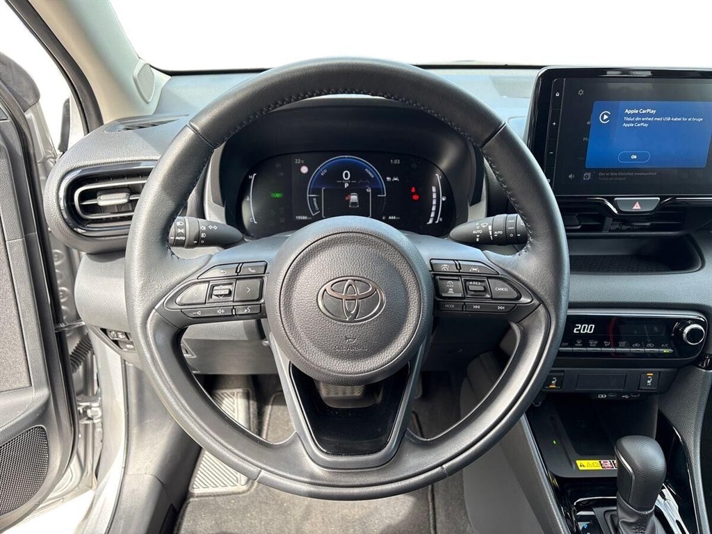 Toyota Yaris 1,5 Hybrid Style Technology 116HK 5d Trinl. Gear - Image 11
