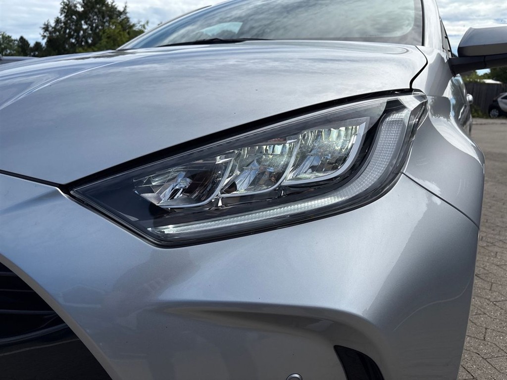 Toyota Yaris 1,5 Hybrid Style Technology 116HK 5d Trinl. Gear - Image 22