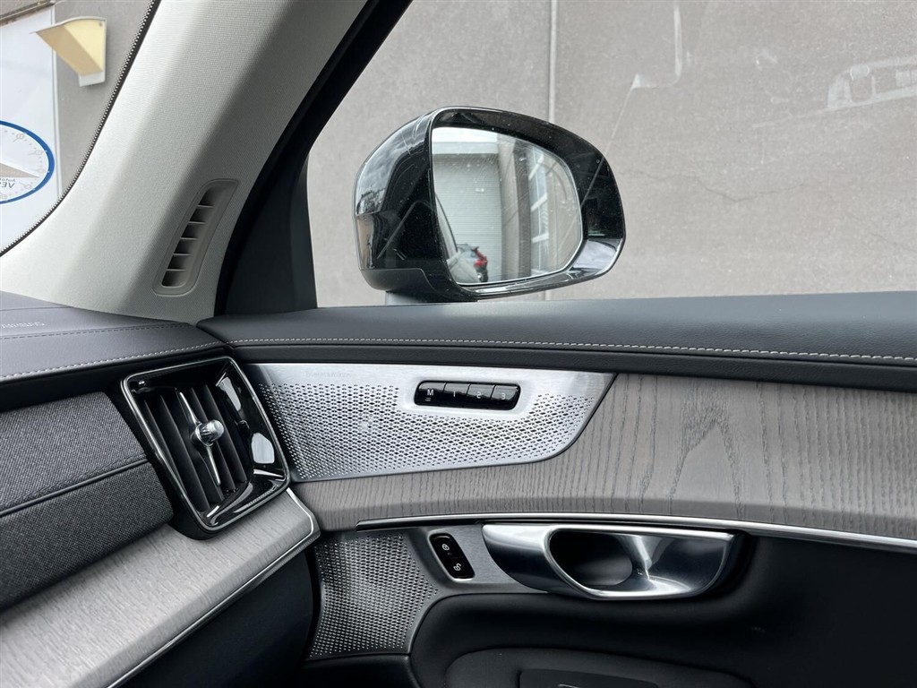 Volvo XC90 2,0 T8 Recharge Plugin-hybrid Ultra AWD 455HK 5d 8g Aut. - Image 21