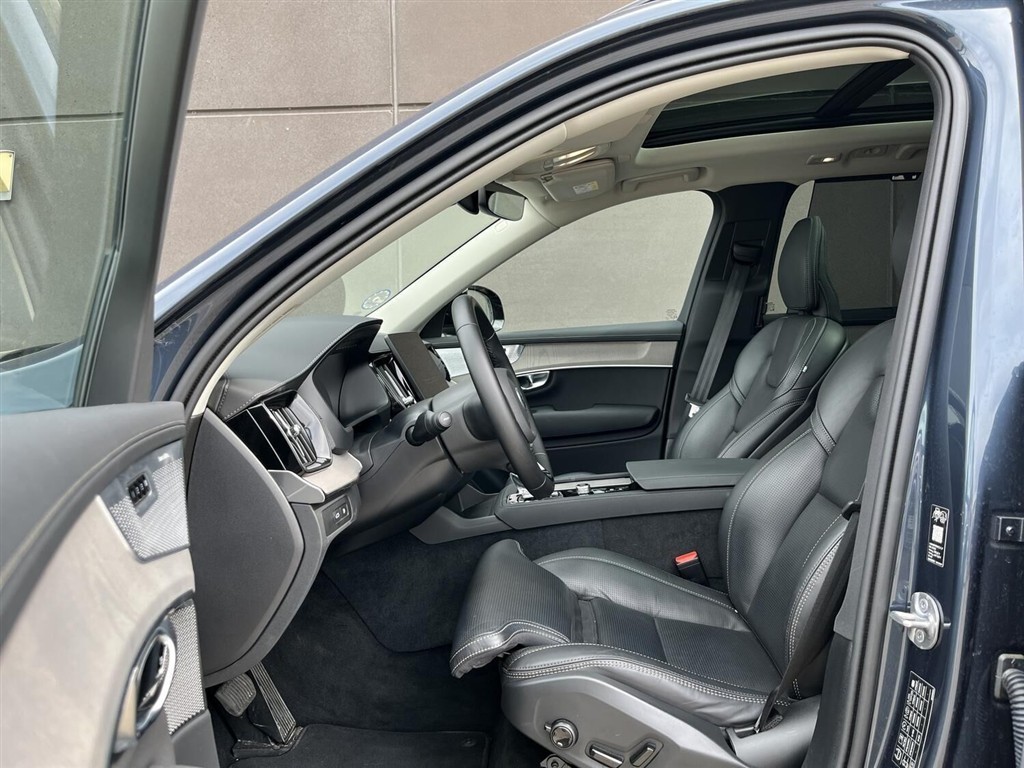 Volvo XC90 2,0 T8 Recharge Plugin-hybrid Ultra AWD 455HK 5d 8g Aut. - Image 5