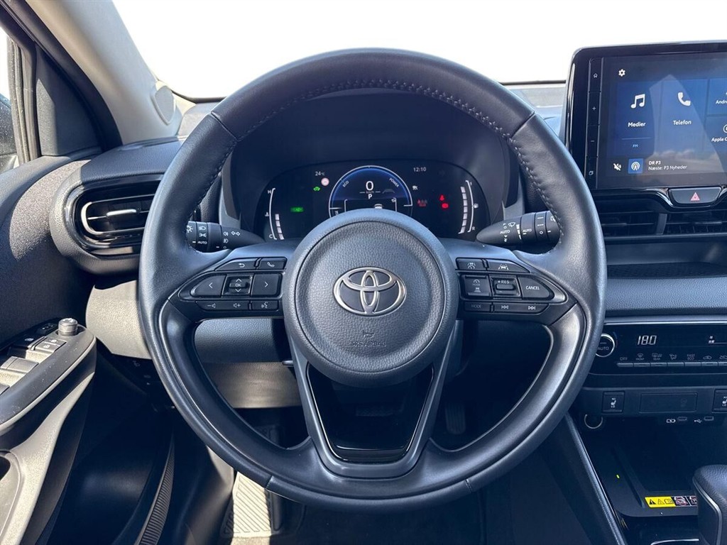 Toyota Yaris 1.5 Hybrid (116 hk) aut. gear Style Technology - Image 11