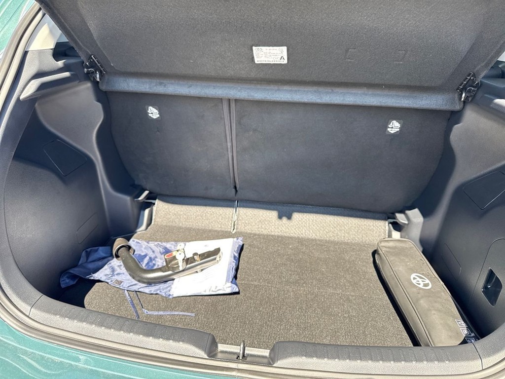 Toyota Yaris 1.5 Hybrid (116 hk) aut. gear Style Technology - Image 17