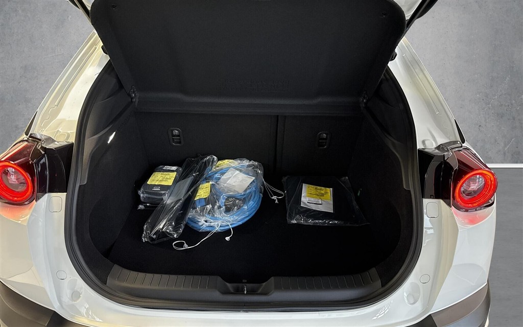 Mazda MX-30 0,8 e-Skyactiv R-EV Plugin-hybrid Exclusive-Line 170HK 5d Trinl. Gear - Image 17