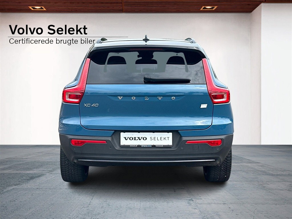 Volvo XC40 Recharge Extended Range Ultimate 252HK 5d Aut. - Image 8