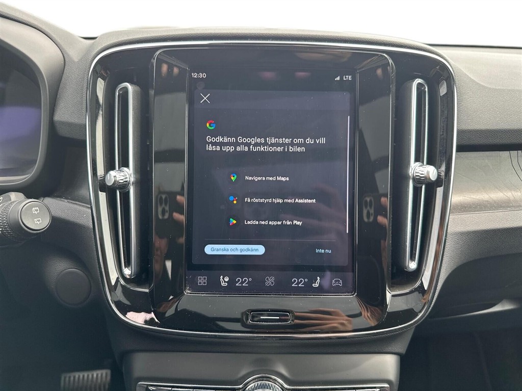 Volvo XC40 Recharge Extended Range Ultimate 252HK 5d Aut. - Image 13