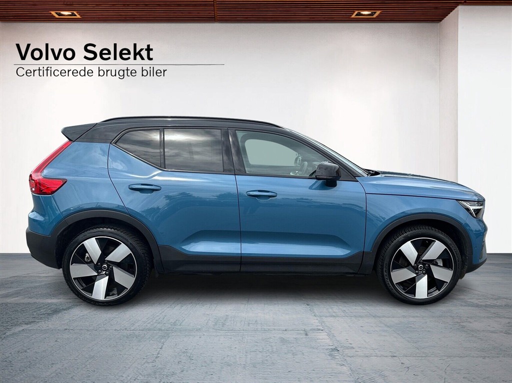 Volvo XC40 Recharge Extended Range Ultimate 252HK 5d Aut. - Image 16