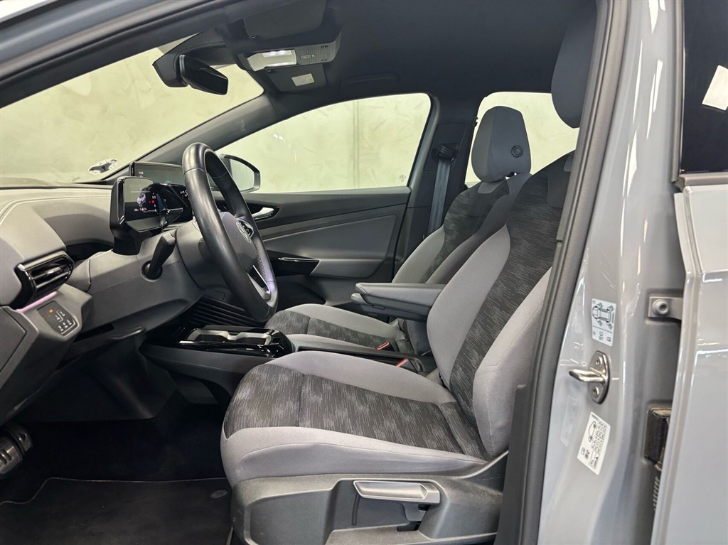 VW ID.5 EL Pro Performance 204HK 5d Aut. - Image 8