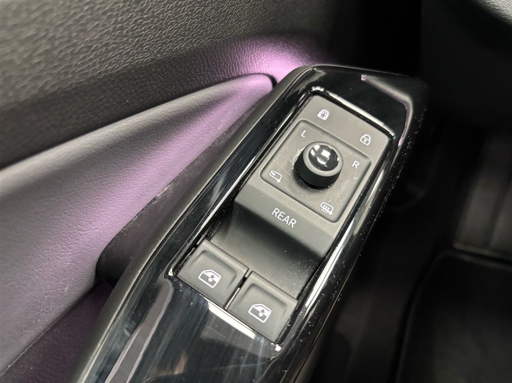 VW ID.5 EL Pro Performance 204HK 5d Aut. - Image 11