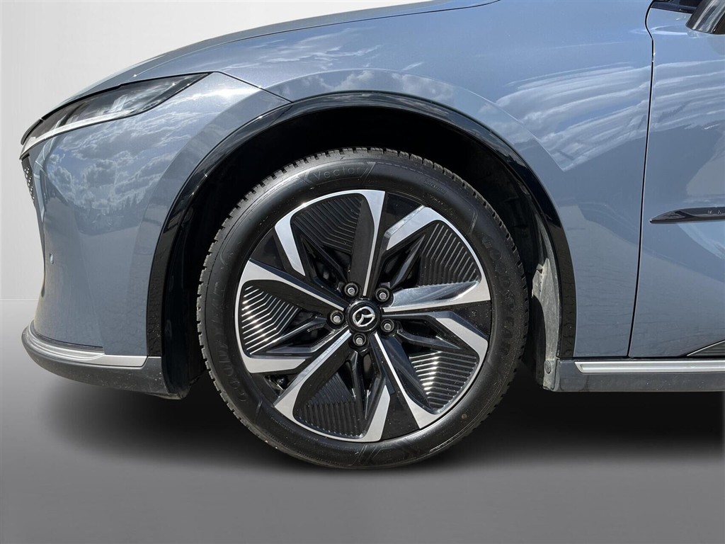 Mazda 6e EL Takumi 258HK 5d Aut. - Image 8