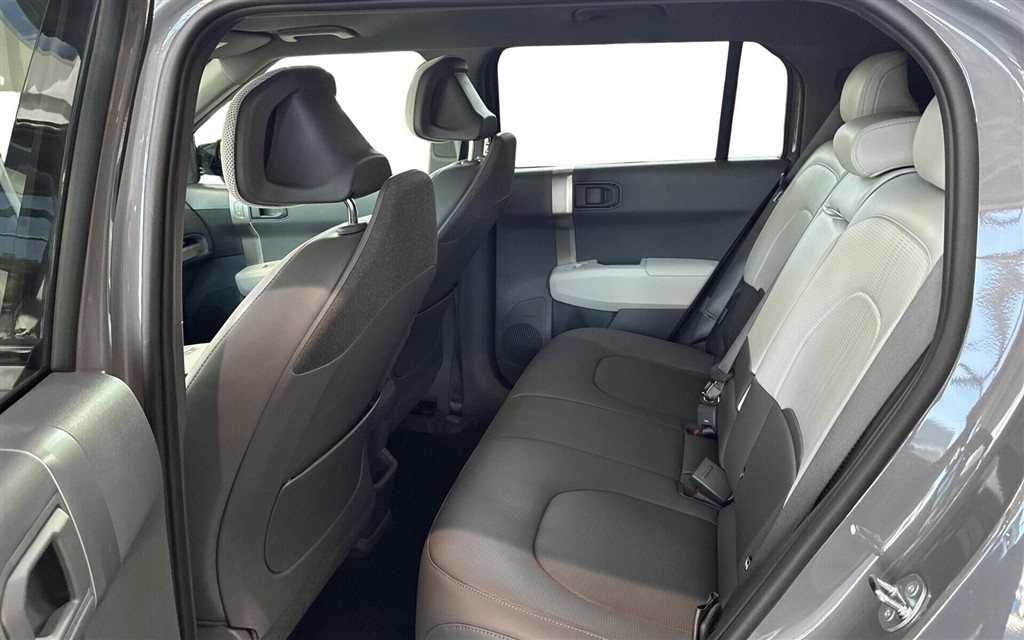 Kia EV3 Long Range GT-Line 204HK 5d Aut. - Image 10